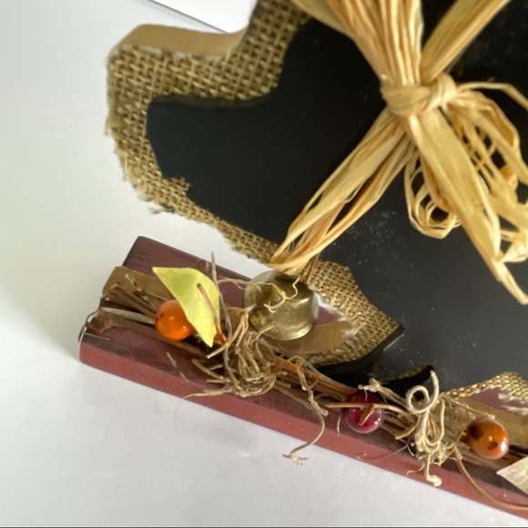 Rustic Farmhouse Pig Chalkboard Decor Table Accent - Picture 5 of 16